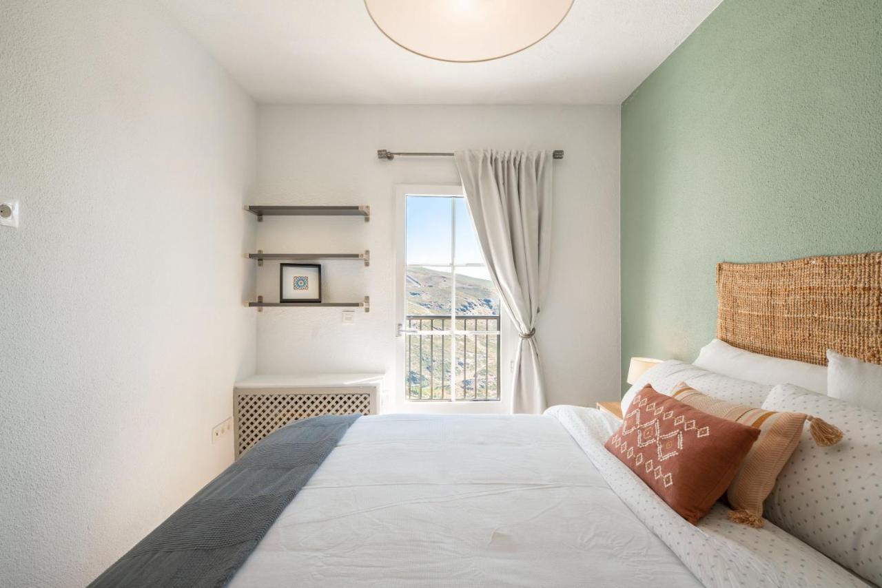 Beautifully Renovated 4 Bedroom Apt + Kid'S Room Сьєрра-Невада Екстер'єр фото