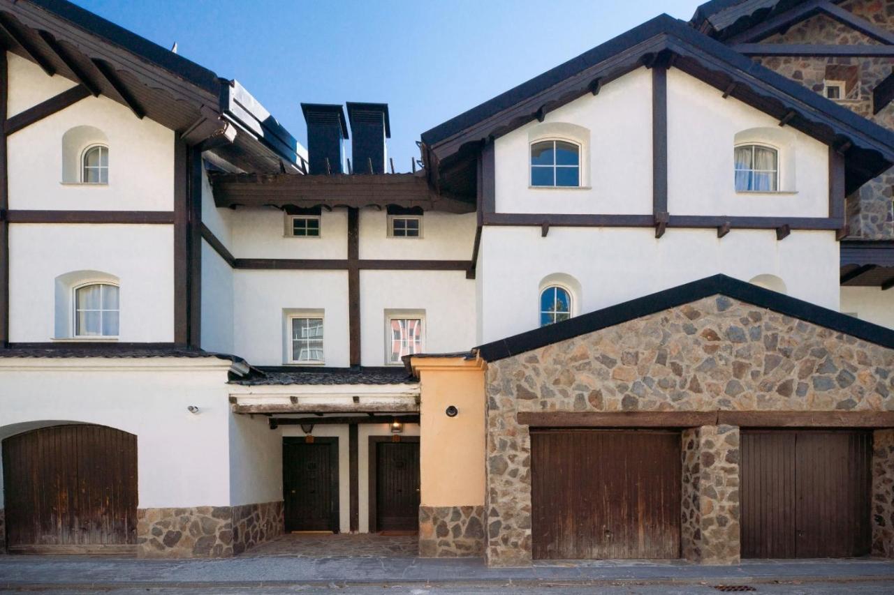 Beautifully Renovated 4 Bedroom Apt + Kid'S Room Сьєрра-Невада Екстер'єр фото